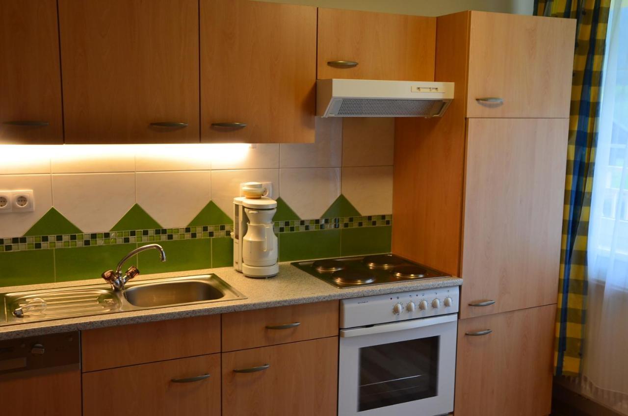 Ferien Am Talhof Hotel Sankt Urban Екстериор снимка